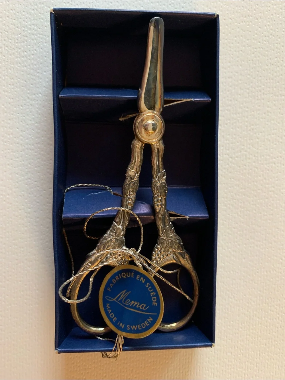 Antique-Style Brass Embossed Scissors - Brass Finish